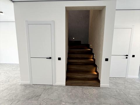 будинок за адресою Місячна вул.