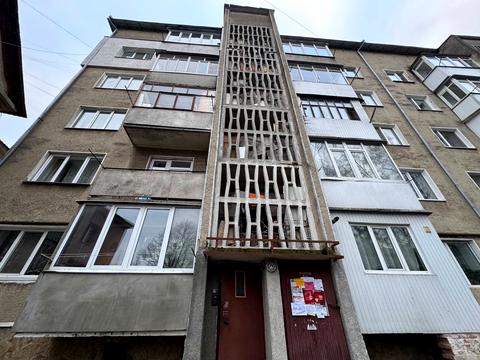 квартира за адресою Чорновола вул., 132