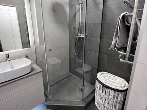 квартира за адресою Молочна вул. (Кірова), 30