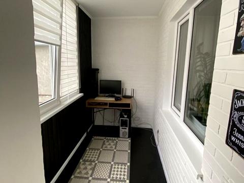 квартира за адресою Довженка вул., 3