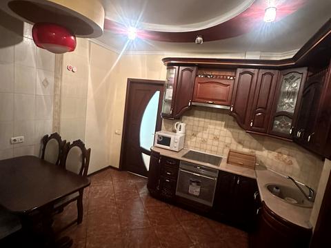 квартира за адресою Харків, Аерокосмічний просп. (Гагаріна), 7