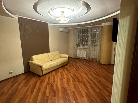 квартира за адресою Харків, Аерокосмічний просп. (Гагаріна), 7