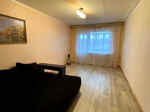 квартира за адресою В'ячеслава Чорновола вул. (Юрія Савченка), 97-Б