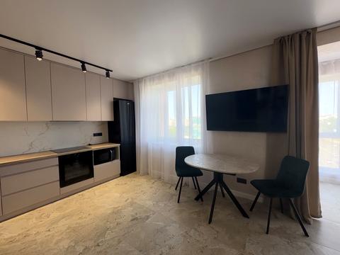 квартира за адресою Євгена Чикаленка вул. (Аржанова), 3