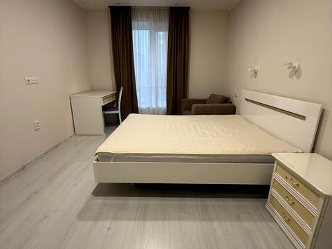 квартира по адресу Левка Лукʼяненка ул. (Василия Жуковского), 16, 18, 20, 24