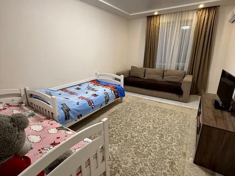 квартира по адресу Левка Лукʼяненка ул. (Василия Жуковского), 16, 18, 20, 24