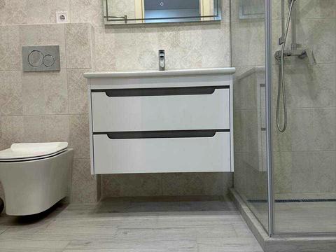 квартира по адресу Співдружності ул., 8