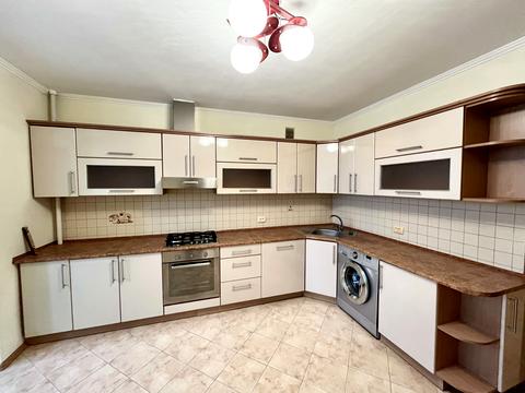 квартира по адресу Андрея Чайковского ул., 40