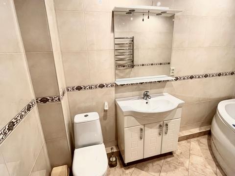 квартира по адресу Андрея Чайковского ул., 40