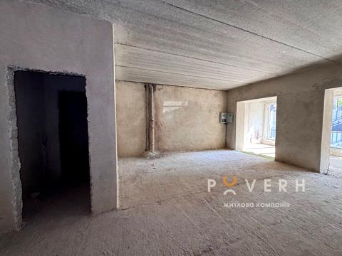 комерційна за адресою Княгинин вул., (Будинок 9)