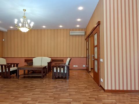 дом по адресу Днепр, Дмитрия Яворницкого просп. (Карла Маркса), 40