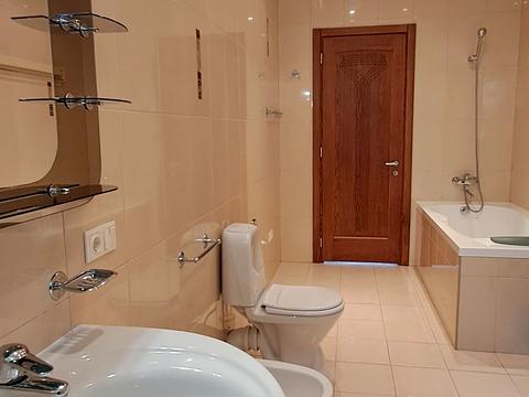 дом по адресу Днепр, Дмитрия Яворницкого просп. (Карла Маркса), 40