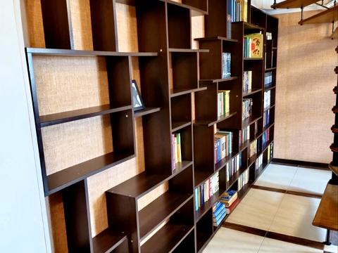 квартира по адресу Академика Королёва ул., 81/8