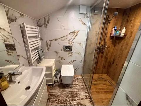 будинок за адресою Гімназійна