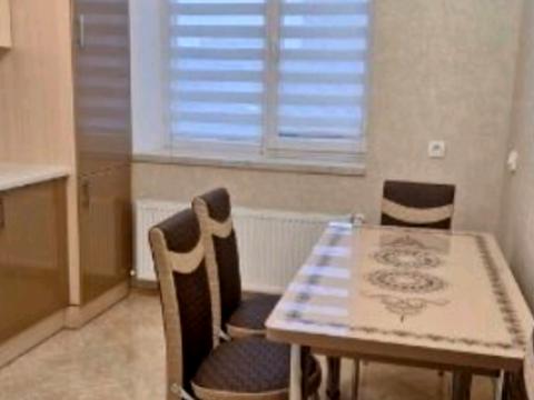 квартира за адресою Замостянська вул. (50-річчя Перемоги), 6