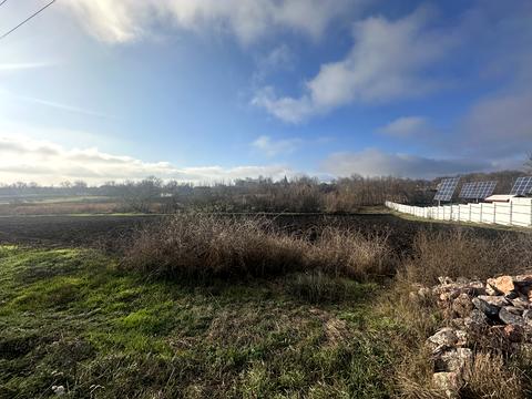 участок по адресу с. Бережинка, 