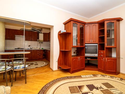 квартира за адресою Чорновола вул., 125