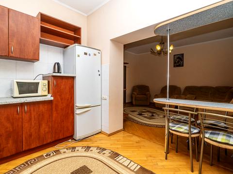 квартира за адресою Чорновола вул., 125