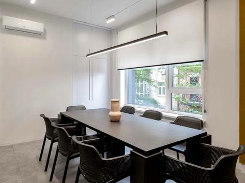 комерційна за адресою Паньківська вул., 20/82