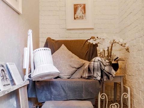 коммерческая по адресу Соборная пл. (Октябрьская), 14