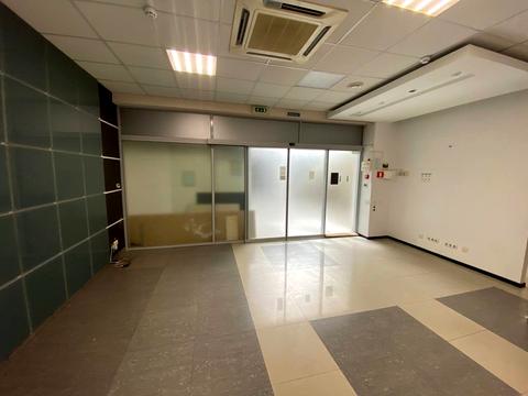 коммерческая по адресу Жуковского ул. (Жуковського), 33