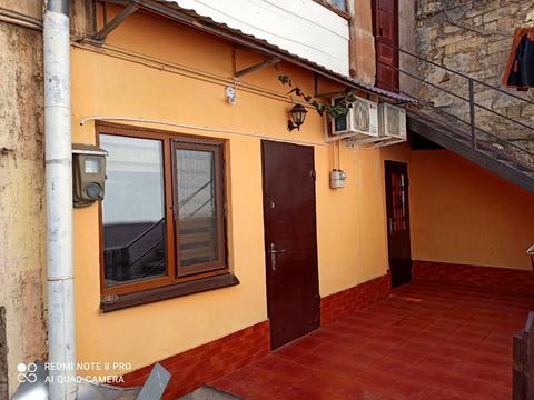 квартира по адресу Веры Холодной пл., 3