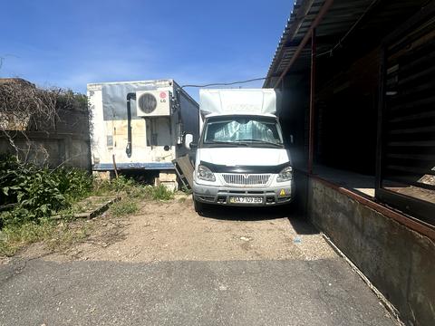 комерційна за адресою Промислова вул., 2