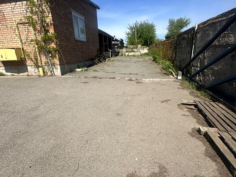 комерційна за адресою Промислова вул., 2