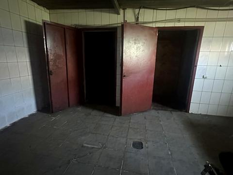 комерційна за адресою Промислова вул., 2