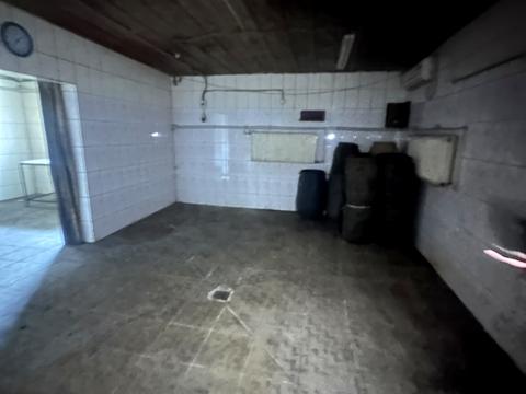 комерційна за адресою Промислова вул., 2