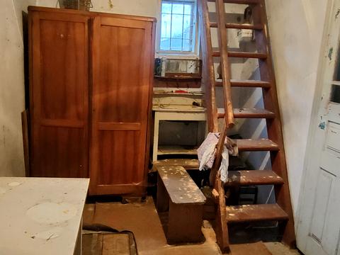 дом по адресу с. Ходновичи, Франка