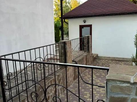 будинок за адресою Зарічна