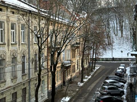 квартира за адресою Дмитра Вітовського вул. (), 12