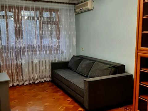 квартира за адресою Краснова вул., 12