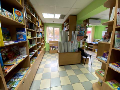 комерційна за адресою Свято-Миколаївська вул. (Леніна), 28