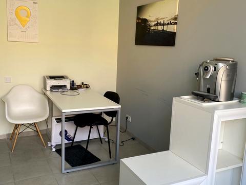 комерційна за адресою Проскурівська вул., 74А