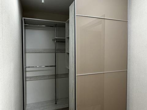 квартира за адресою авиатор, 1