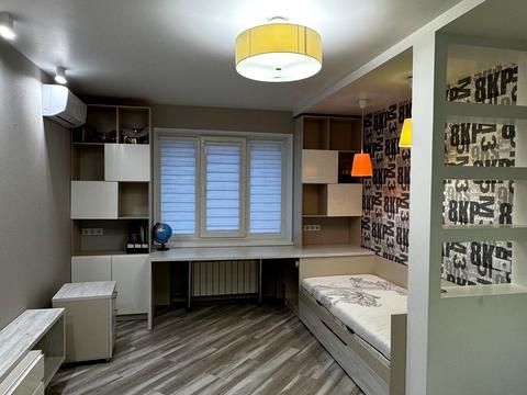 квартира за адресою авиатор, 1