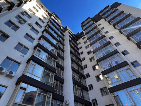 квартира за адресою Августина Волошина вул., 2-Б