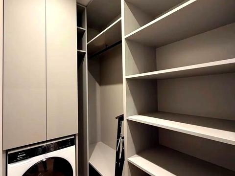 квартира за адресою 93-ї Холодноярської Бригади вул., 10