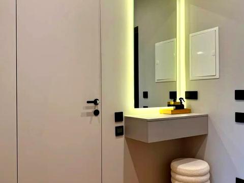 квартира за адресою 93-ї Холодноярської Бригади вул., 10