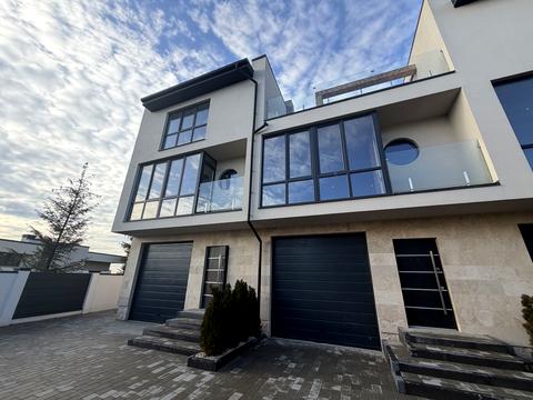 будинок за адресою Затишна, 4