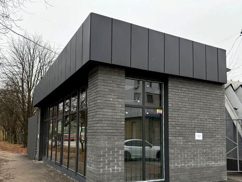 коммерческая по адресу Богдана Хмельницкого просп. (Героев Сталинграда), 138А