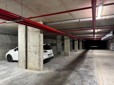 паркомісце за адресою Лісна вул., (Будинок)