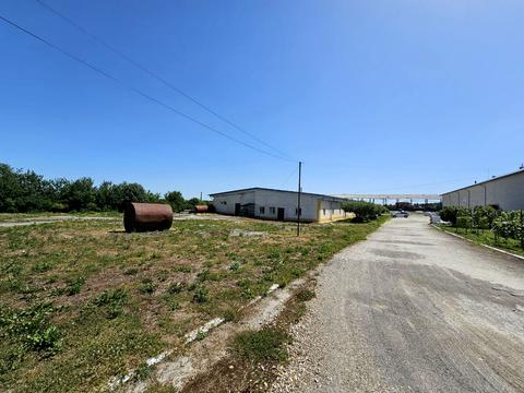 комерційна за адресою Юрія Федьковича вул., 3