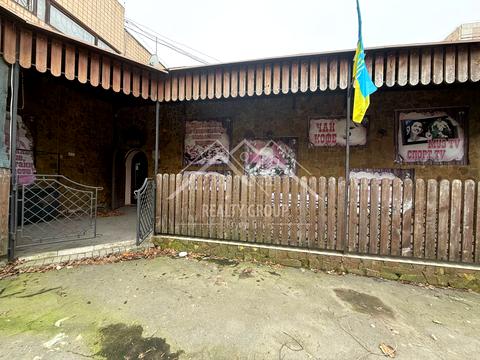 комерційна за адресою Алмазна вул. (Погребняка), 18