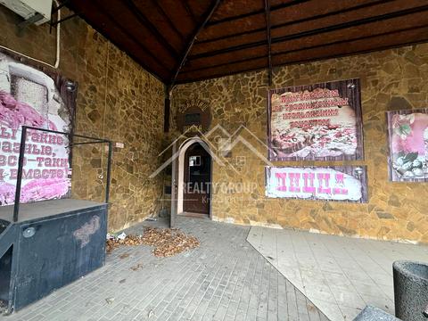 комерційна за адресою Алмазна вул. (Погребняка), 18