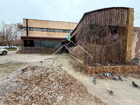 комерційна за адресою Алмазна вул. (Погребняка), 18