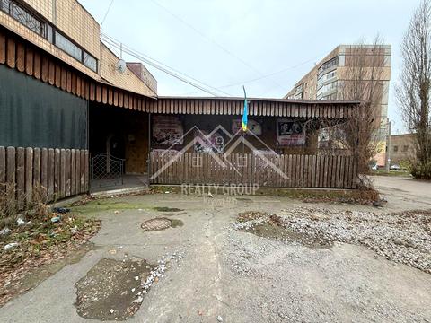 комерційна за адресою Алмазна вул. (Погребняка), 18