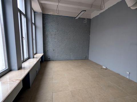 комерційна за адресою Рішельєвська вул. (Ленина улица), 9